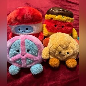 Bundle of 4‎ Bum Bumz New